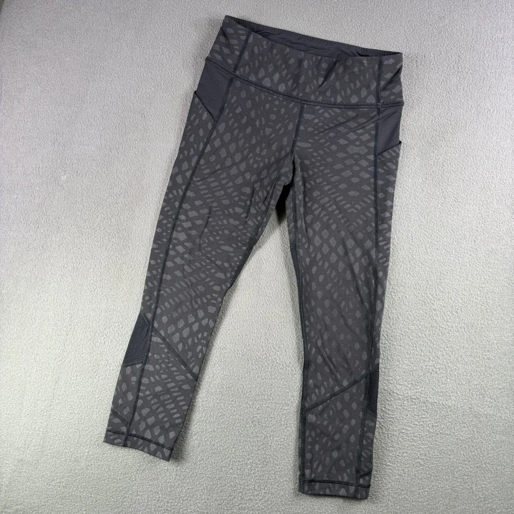 Lululemon‎ Leggings Women 4 Athletica Black Print Crop Yoga Run Hike Lounge